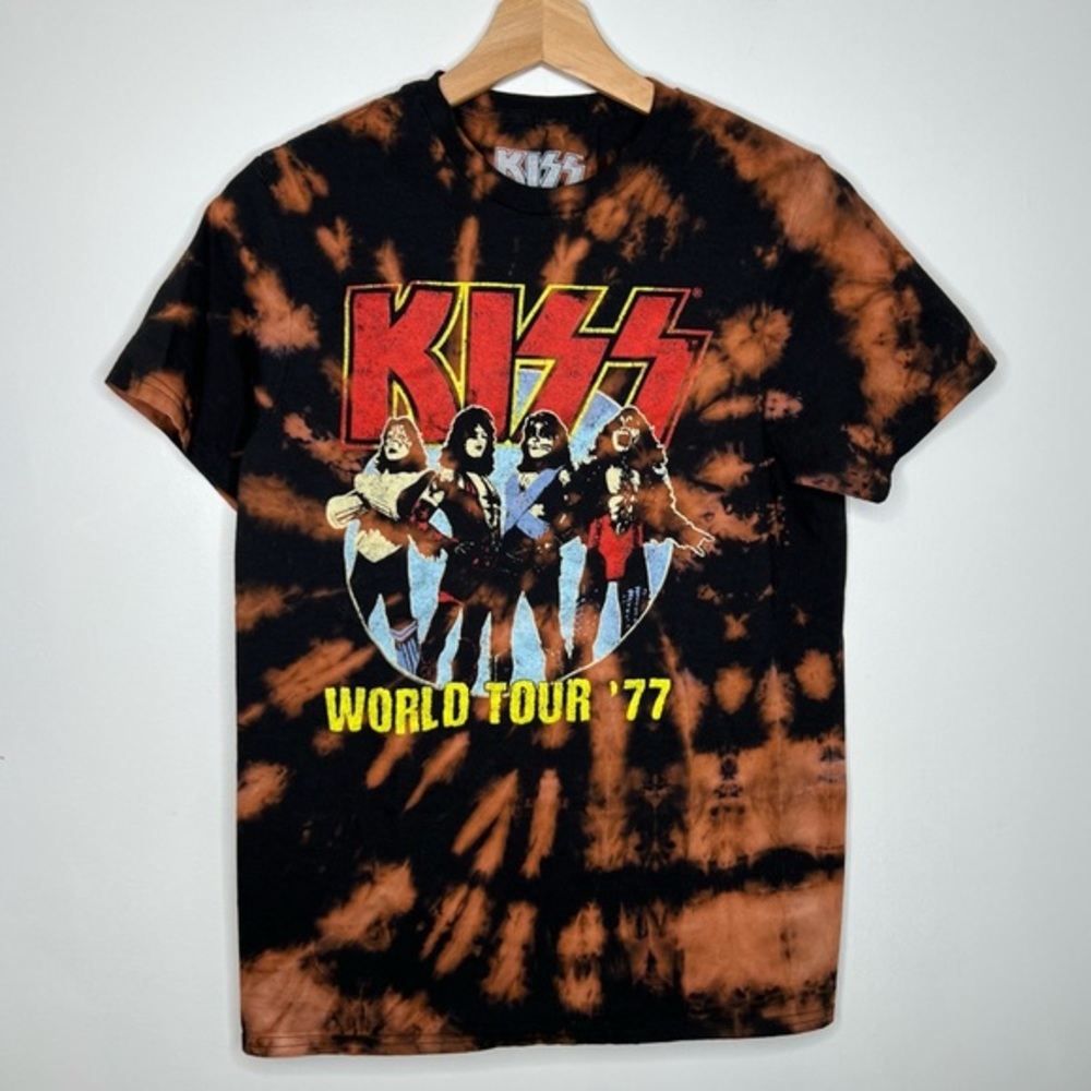 upcycled bleached tie dyed KISS band tshirt S